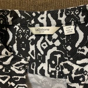 Beautiful dress Liz Claiborne black and white size w22